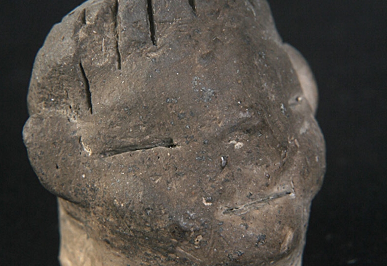 Figürin başı, kil, Konya Arkeoloji Müzesi
